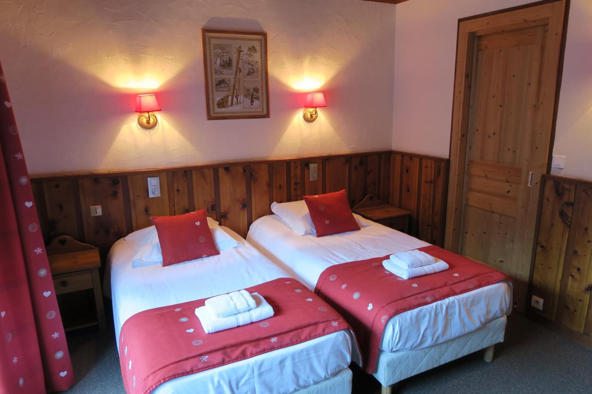 Le Dahu Otel Chamonix Oda fotoğraf